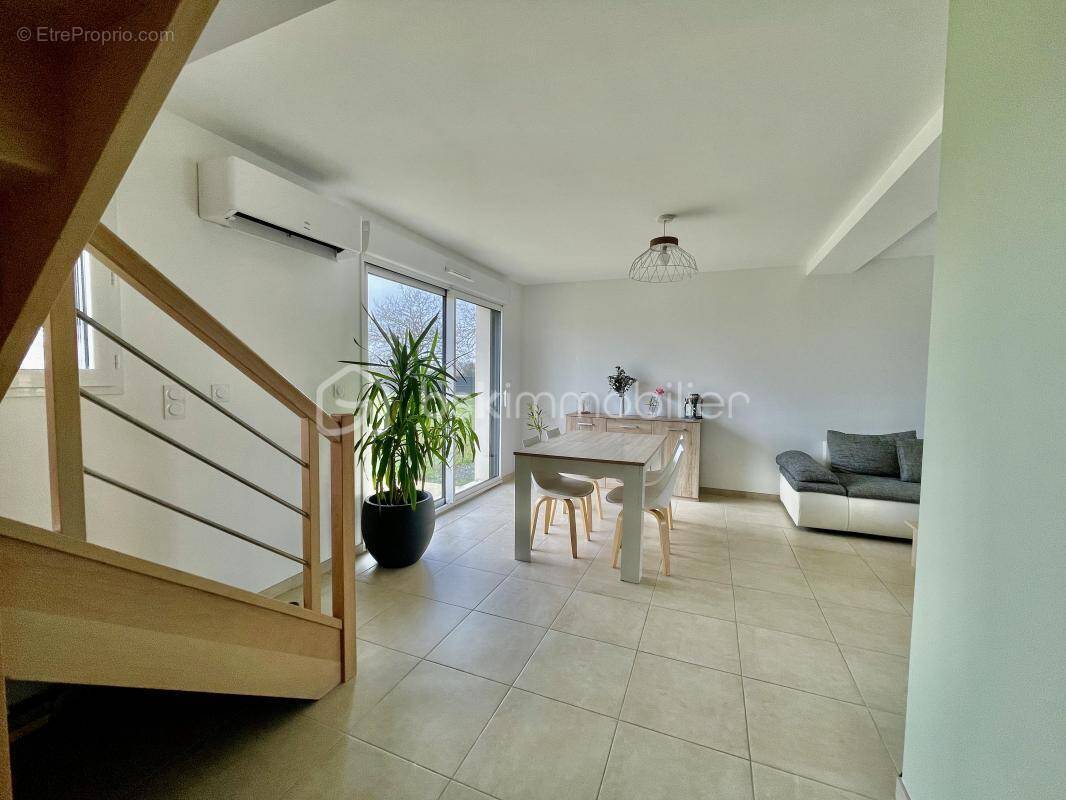 Maison à SEMBLANCAY