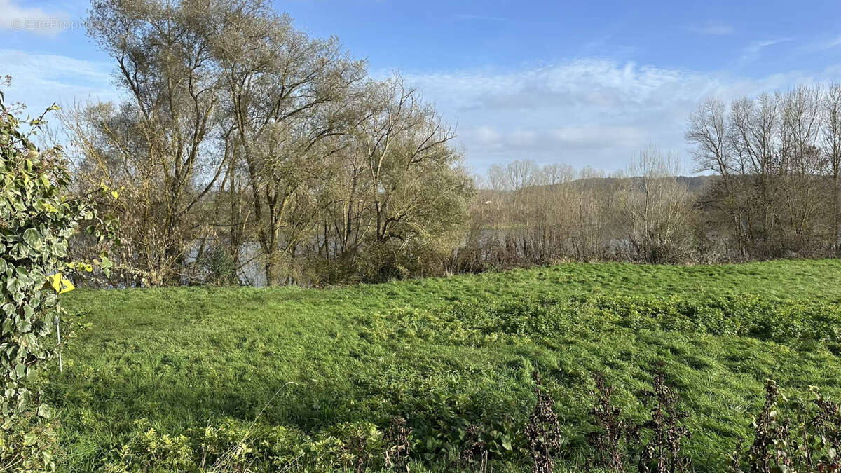 Maison à SAINT-LEGER
