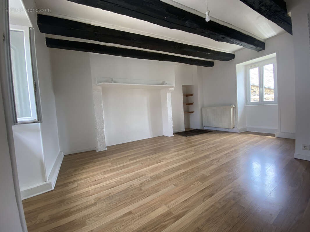 Maison à SAINTE-FEREOLE