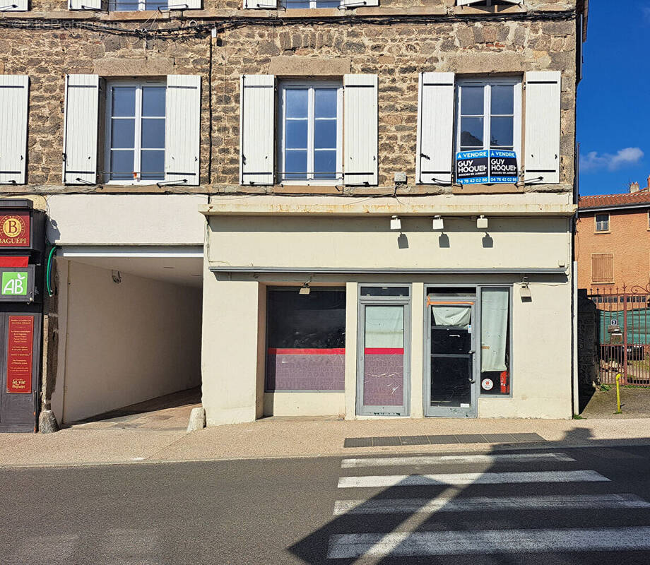 Commerce à SOUCIEU-EN-JARREST