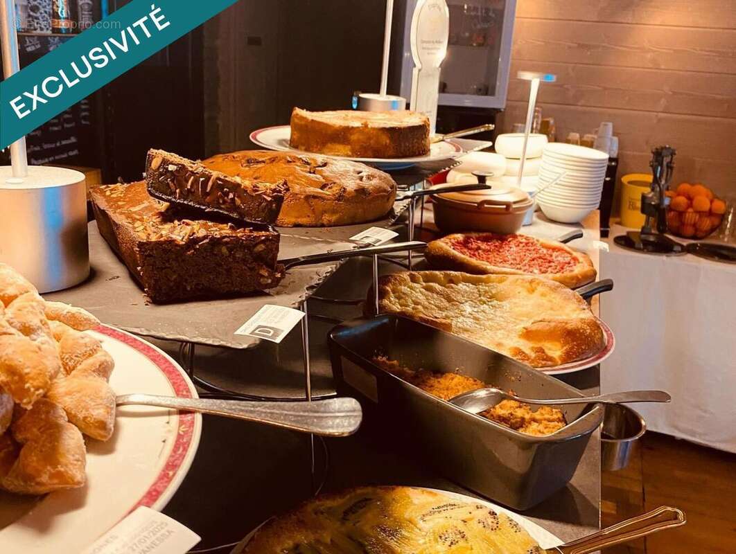 Photo 3 - Commerce à GIVRY