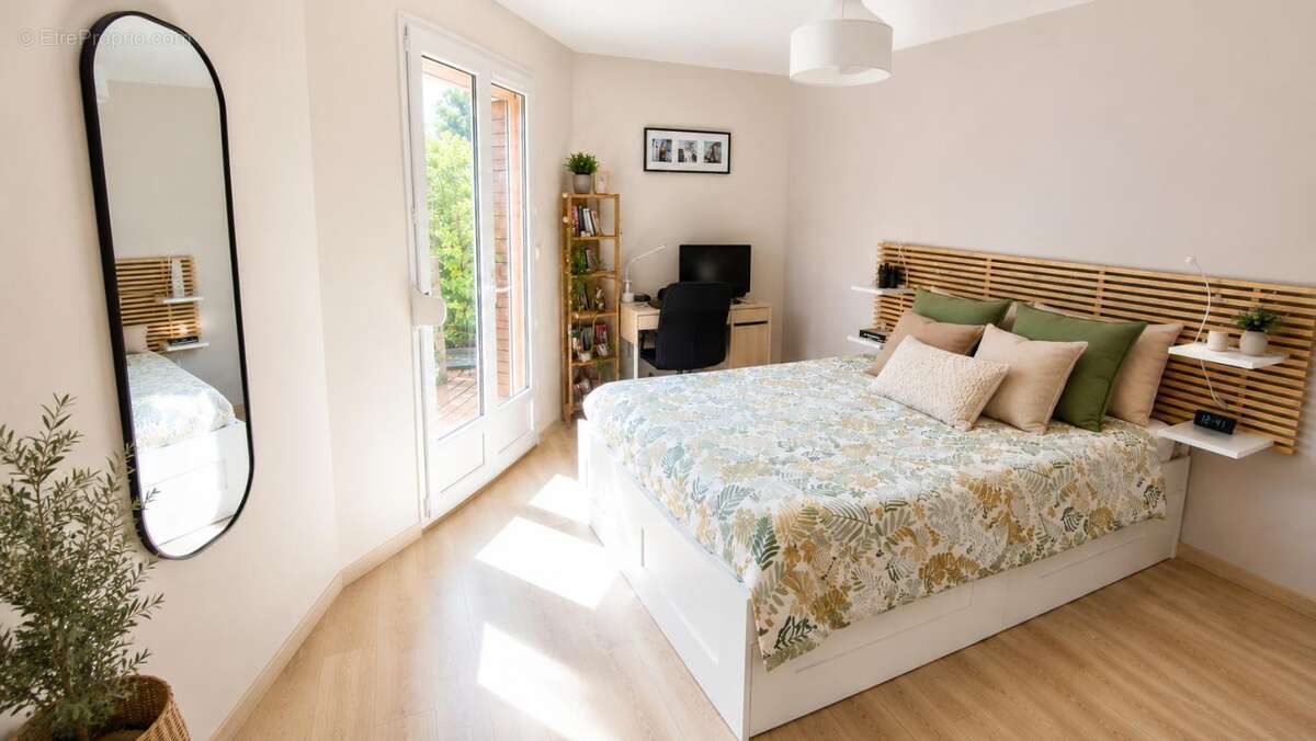 Maison à SOLLIES-TOUCAS