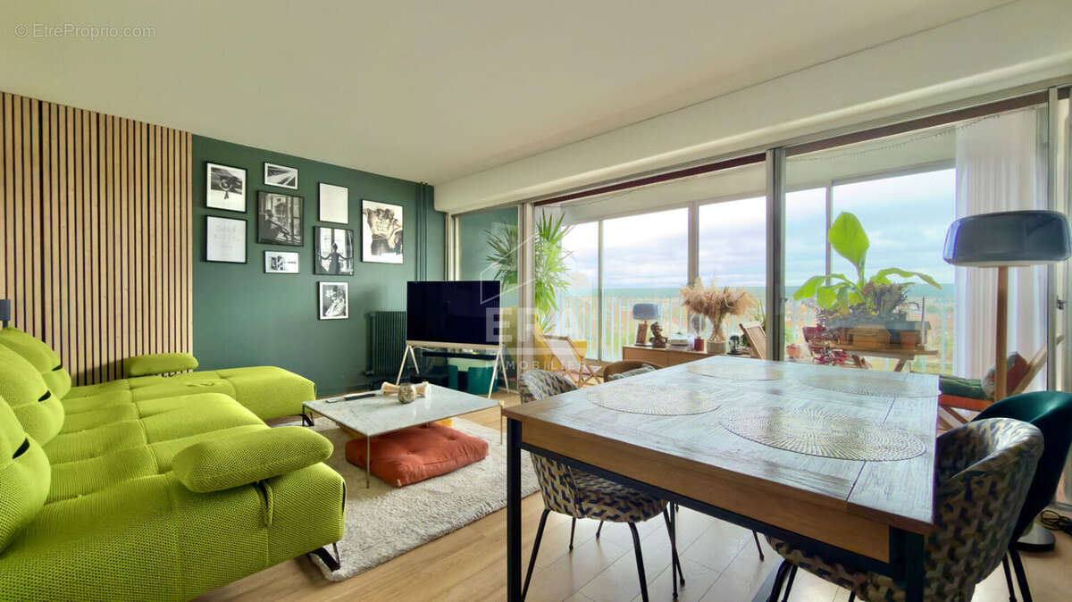 Appartement à JUVISY-SUR-ORGE