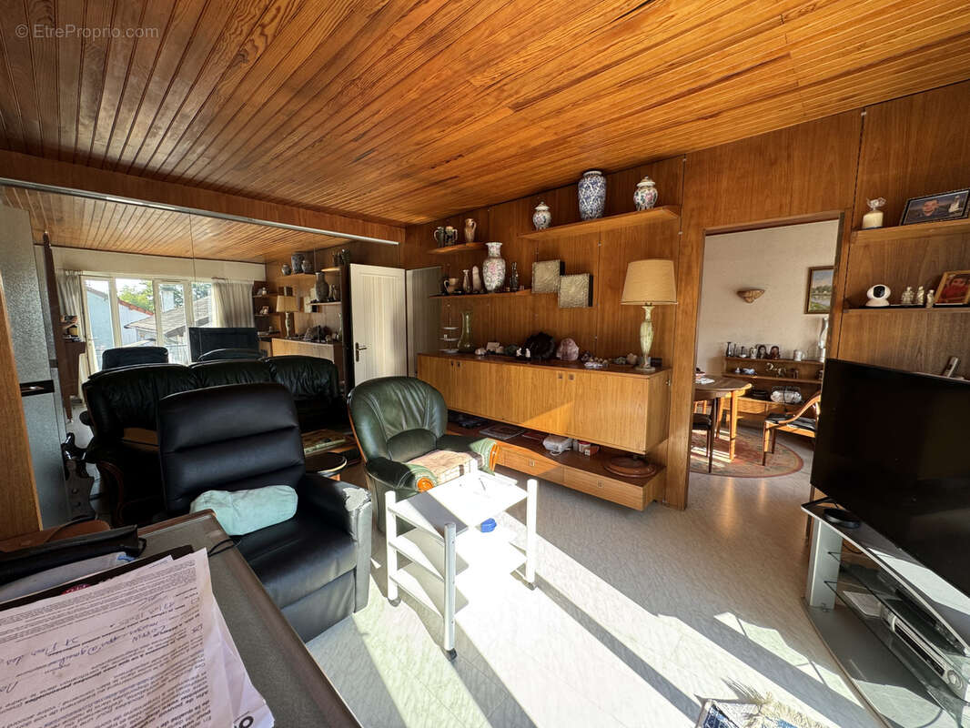 Maison à SAINT-MAUR-DES-FOSSES