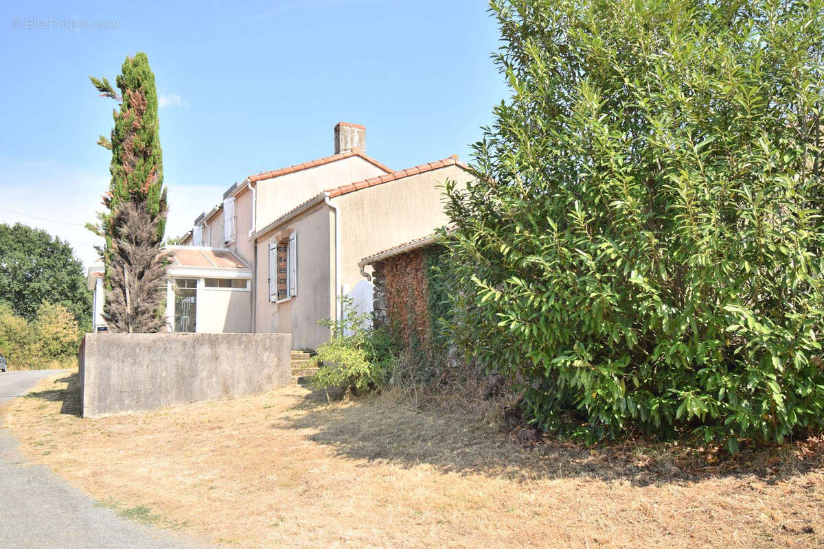 Maison d'habitation - photo 20