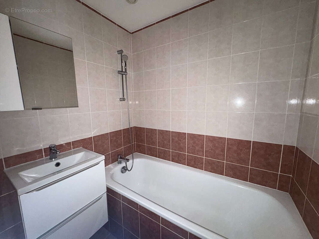 Appartement à BOURGOIN-JALLIEU