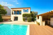 Maison à CORBERE