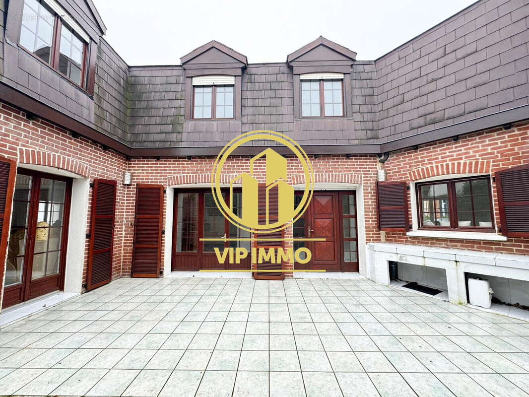 Maison à FACHES-THUMESNIL