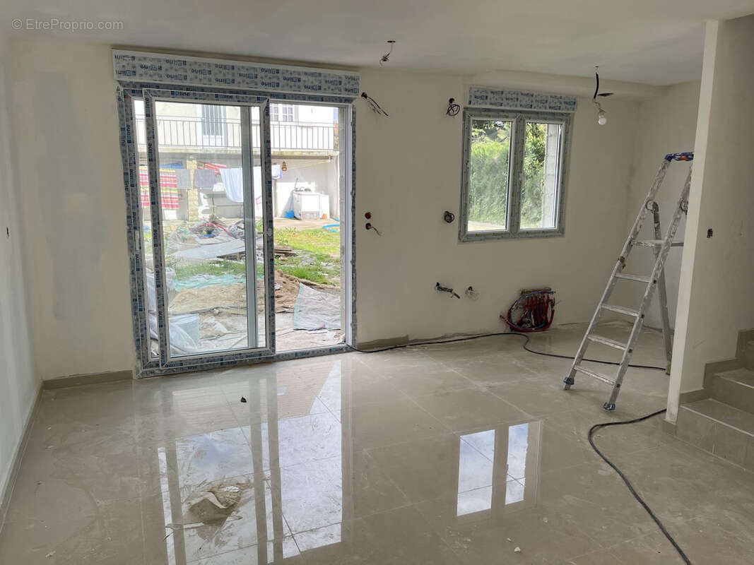 Maison à PIERRELAYE