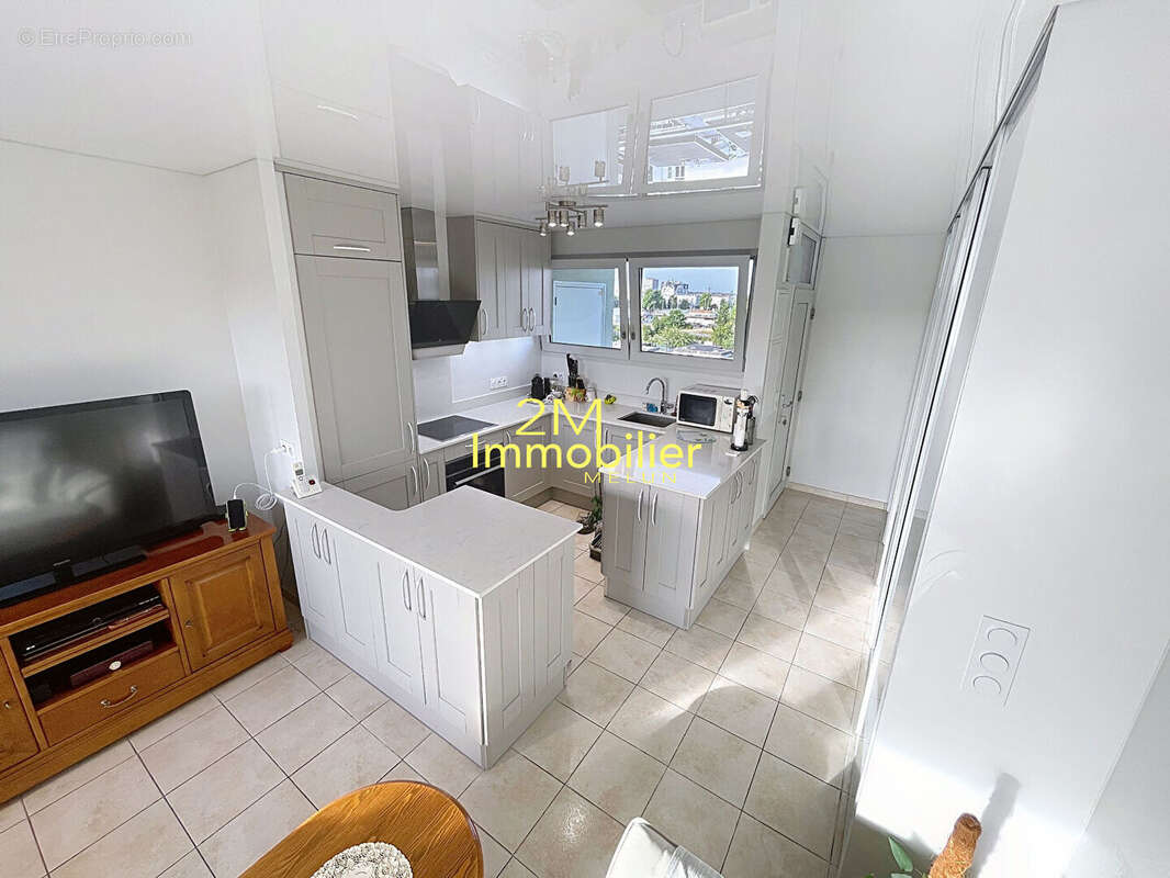 Appartement à LE MEE-SUR-SEINE