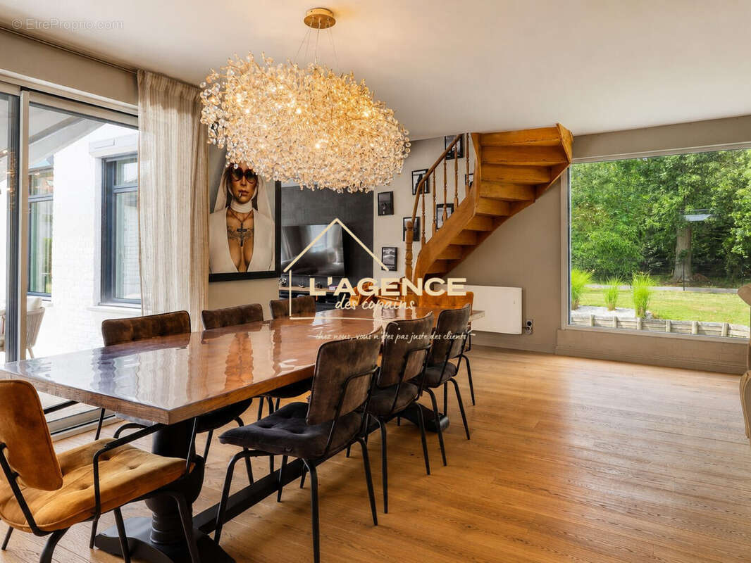 Maison 132 m² à Arneke  - photo 3