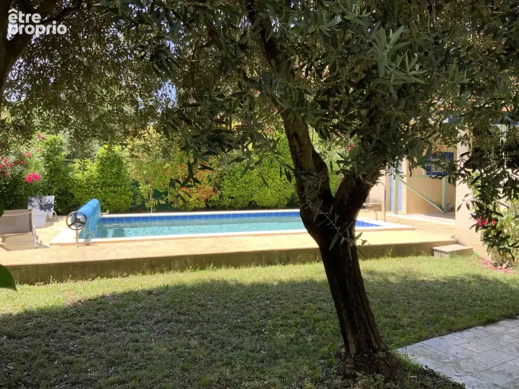 Charmante villa avec piscine dans village à quelques minutes d'Uzès. - photo 3