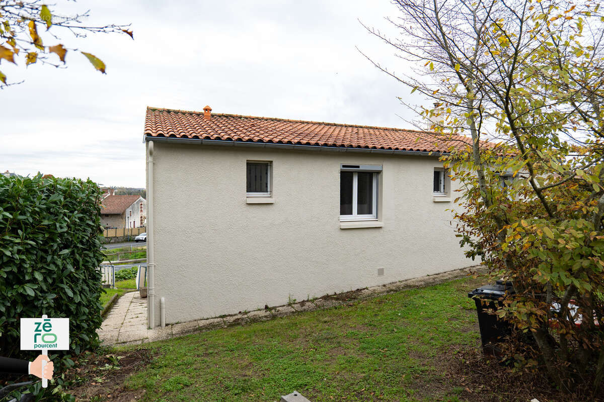 Maison à L'ORBRIE