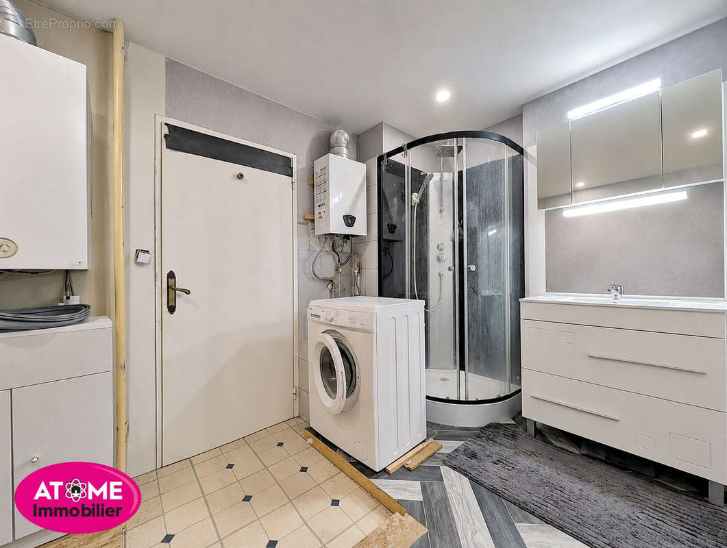 Appartement T4 71,82 m2 avec Balcon + Garage fermé - Idéal Investisseur ou 1er achat - photo 5