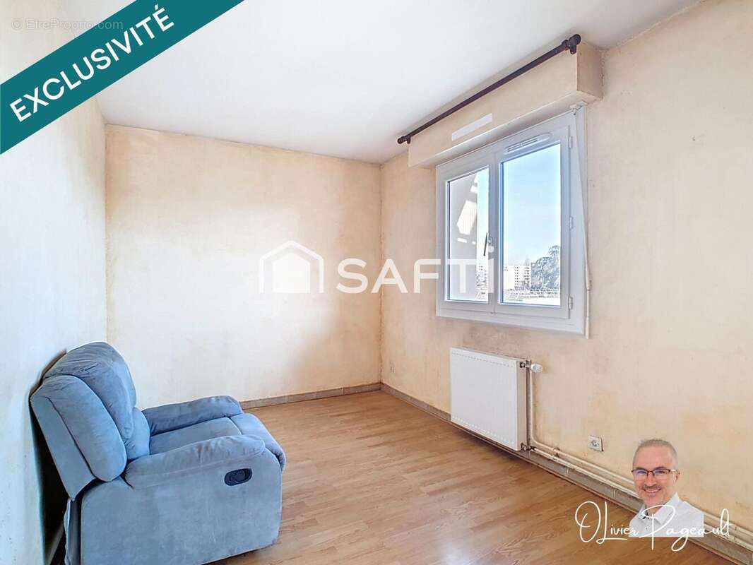 Photo 4 - Appartement à LYON-8E