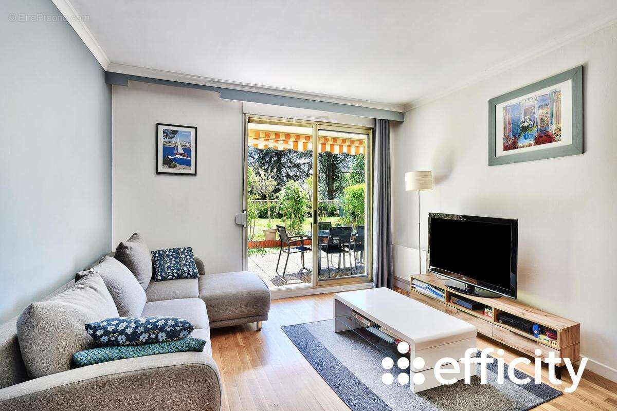 Appartement à CALUIRE-ET-CUIRE