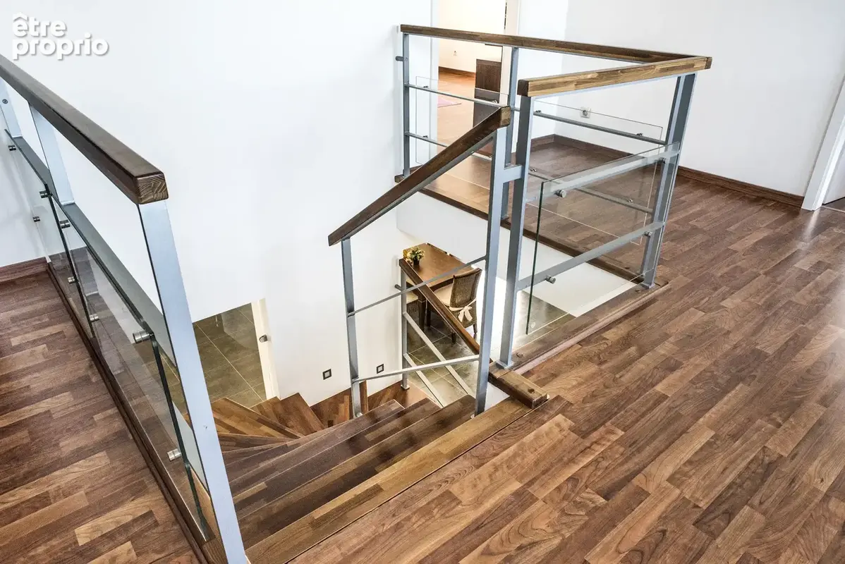 Maison contemporaine aux beaux volumes, prestations de qualité et vue dégagée sur les champs - photo 9