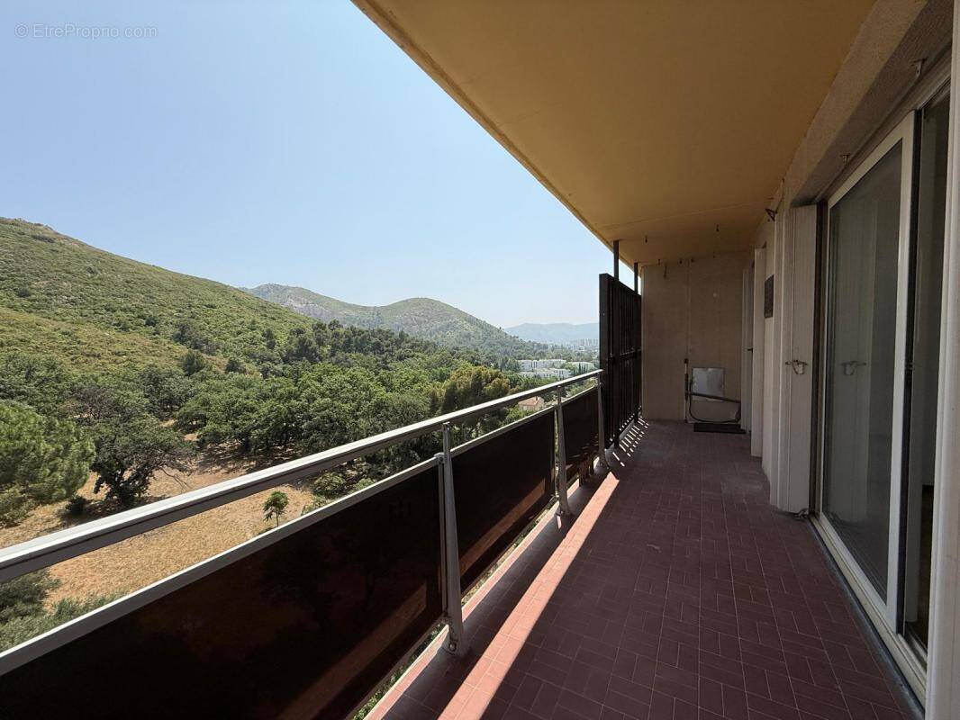 Appartement à MARSEILLE-10E