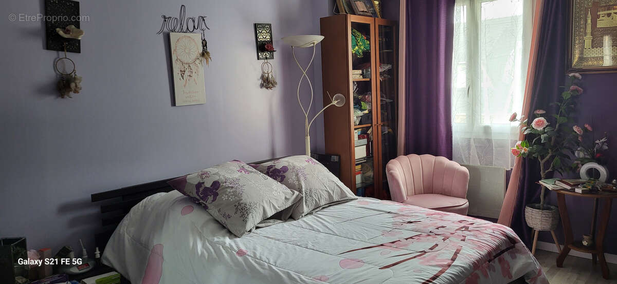 Maison familiale 3 chambres à vendre   Proche écoles, commerces, transports et toutes commodités - photo 8
