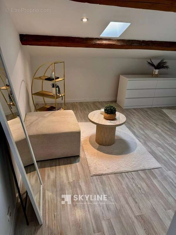 Appartement à MARSEILLE-6E