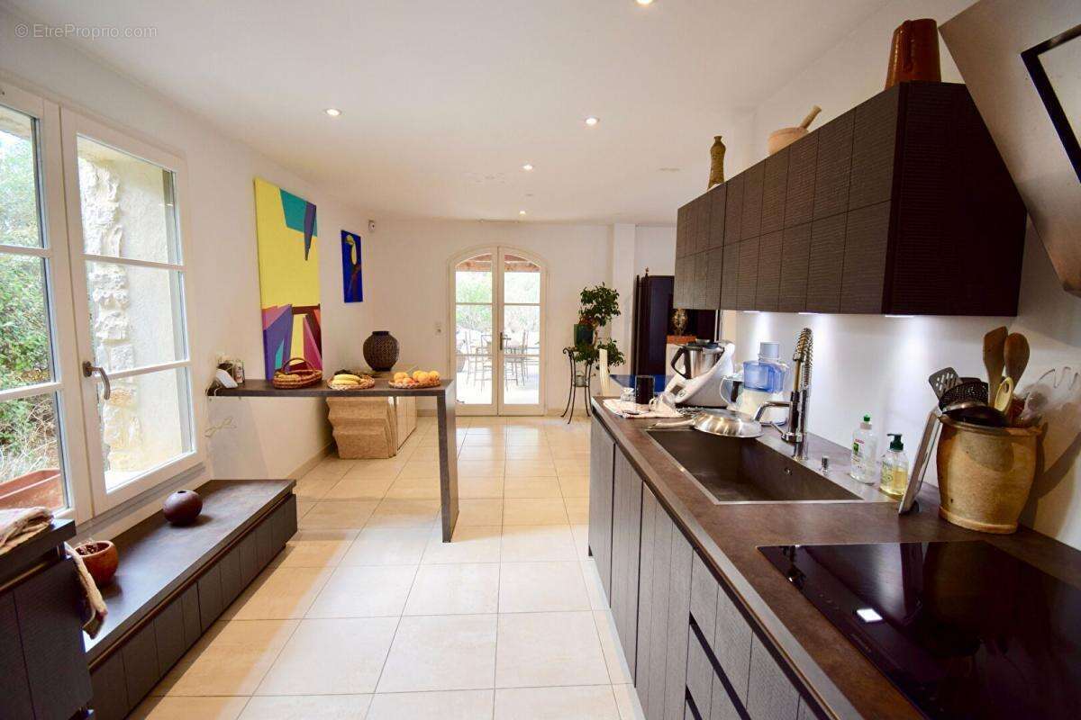 Maison à UZES