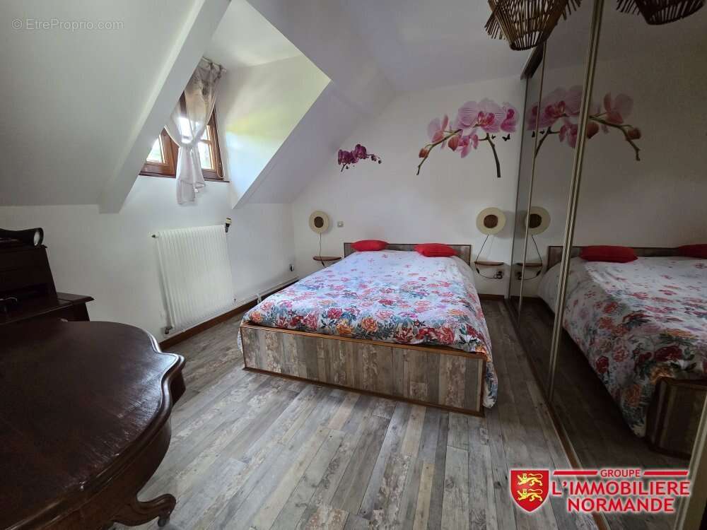 Maison à PONT-DE-L&#039;ARCHE