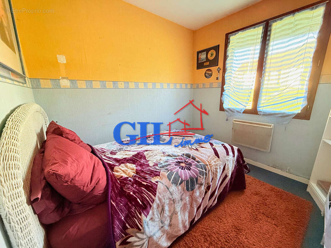 Maison à OZOUER-LE-VOULGIS