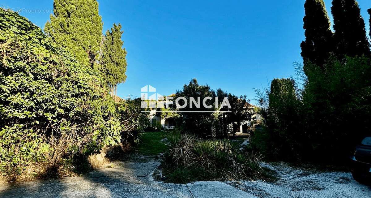 Maison à SIX-FOURS-LES-PLAGES