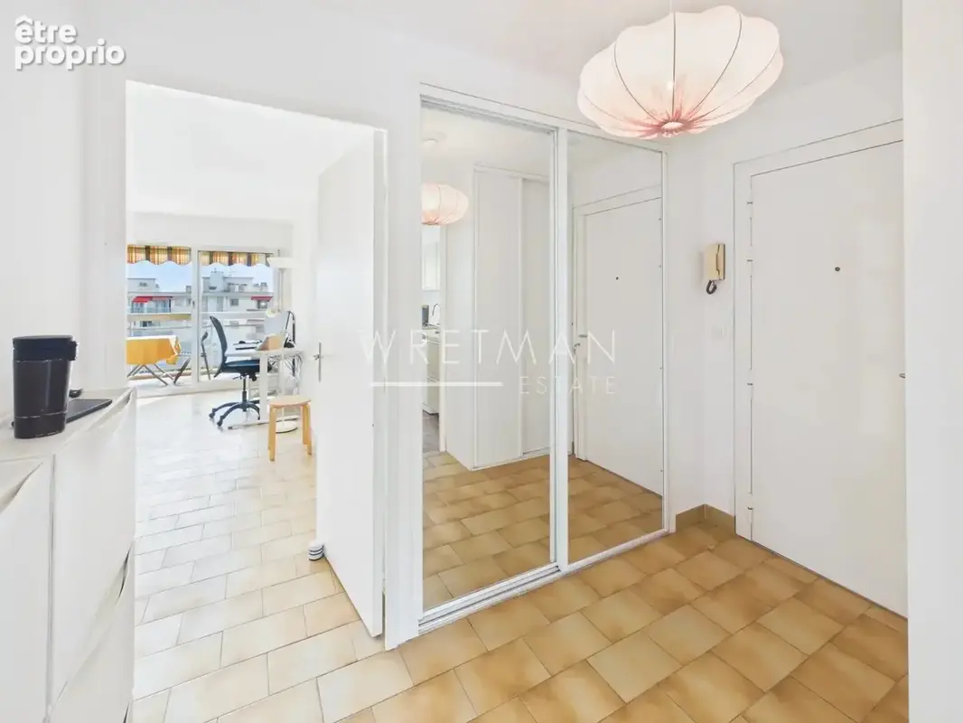 Lumineux appartement 2 pièces avec balcon – Nice Napoléon III - photo 8