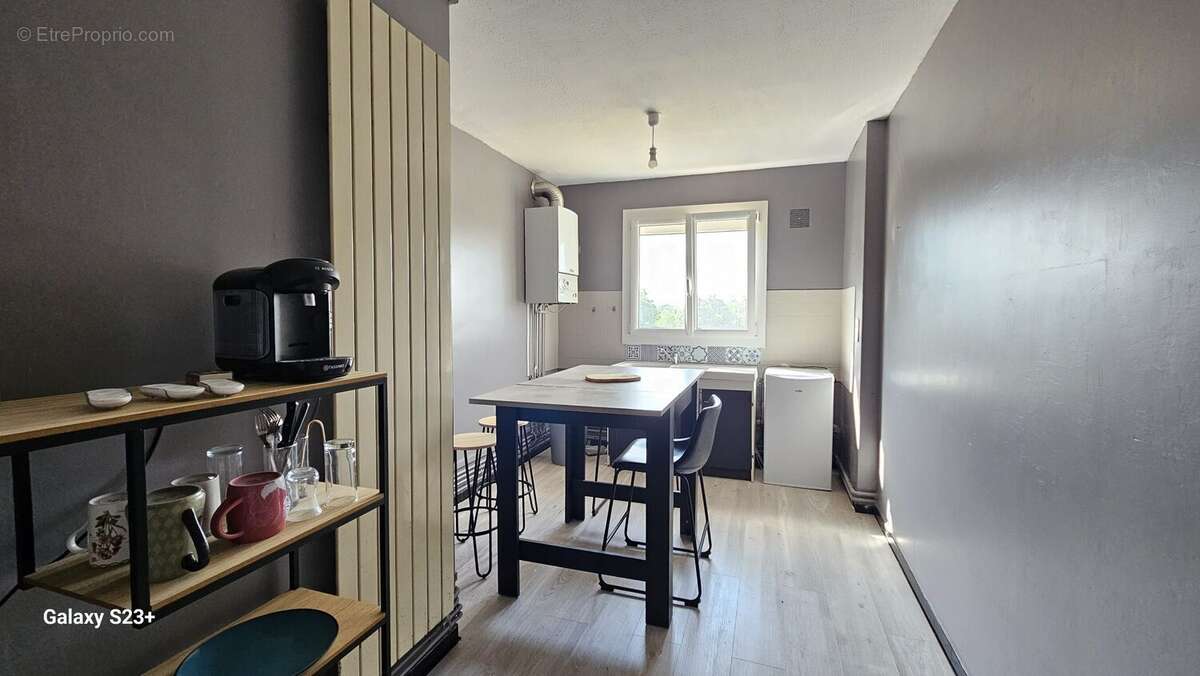 Appartement 75 m² à Niort  - photo 2