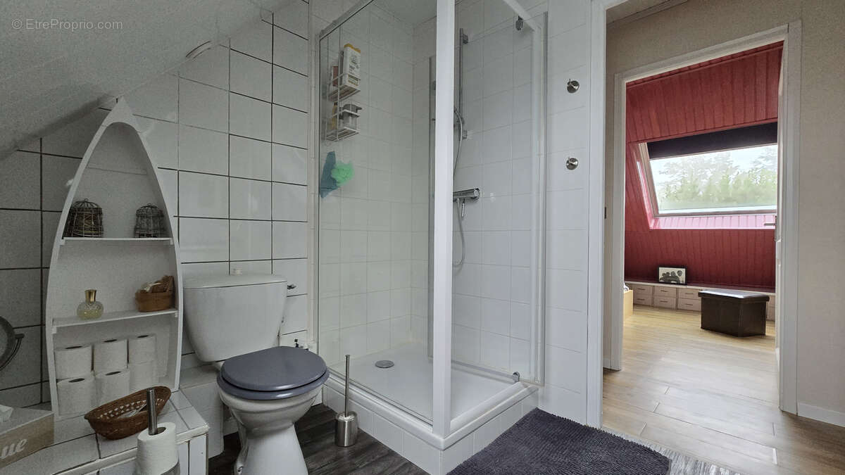 Maison 7 pieces - 5 chambres dont 2 de plain pied - terrain de 730m2 - photo 9
