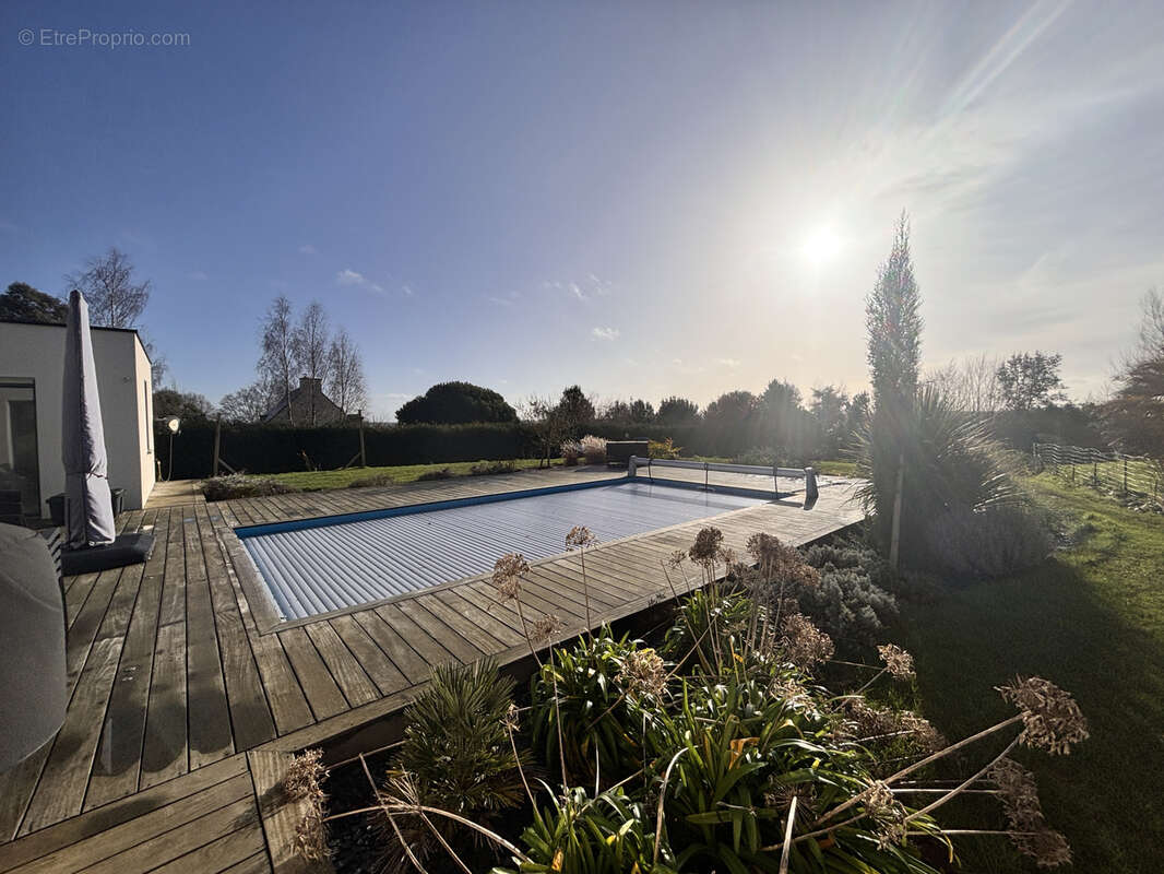 Maison à SAINT-HELEN