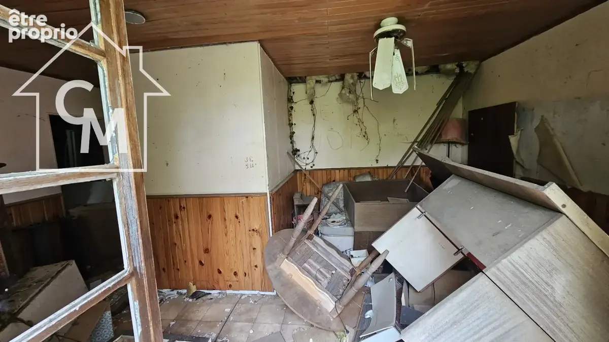 Maison à rénover entièrement- Fort potentiel - photo 4