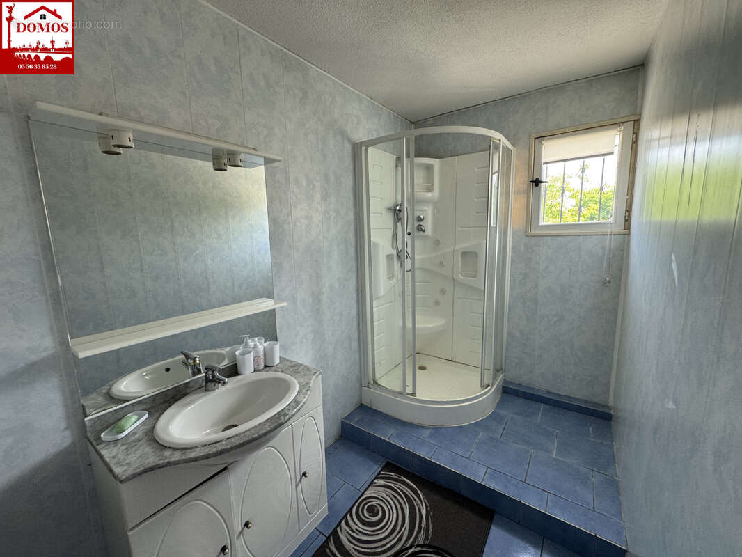 Maison à BLANQUEFORT