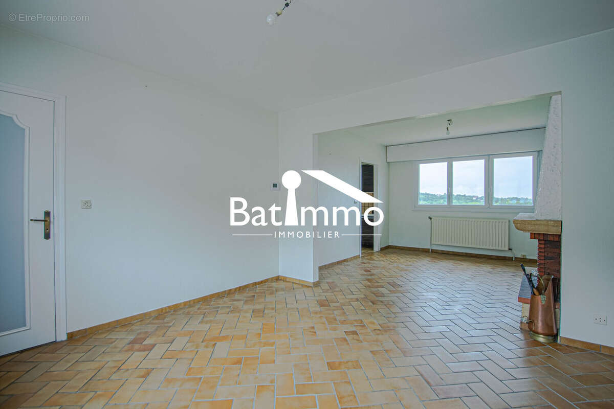 Maison à ROZERIEULLES