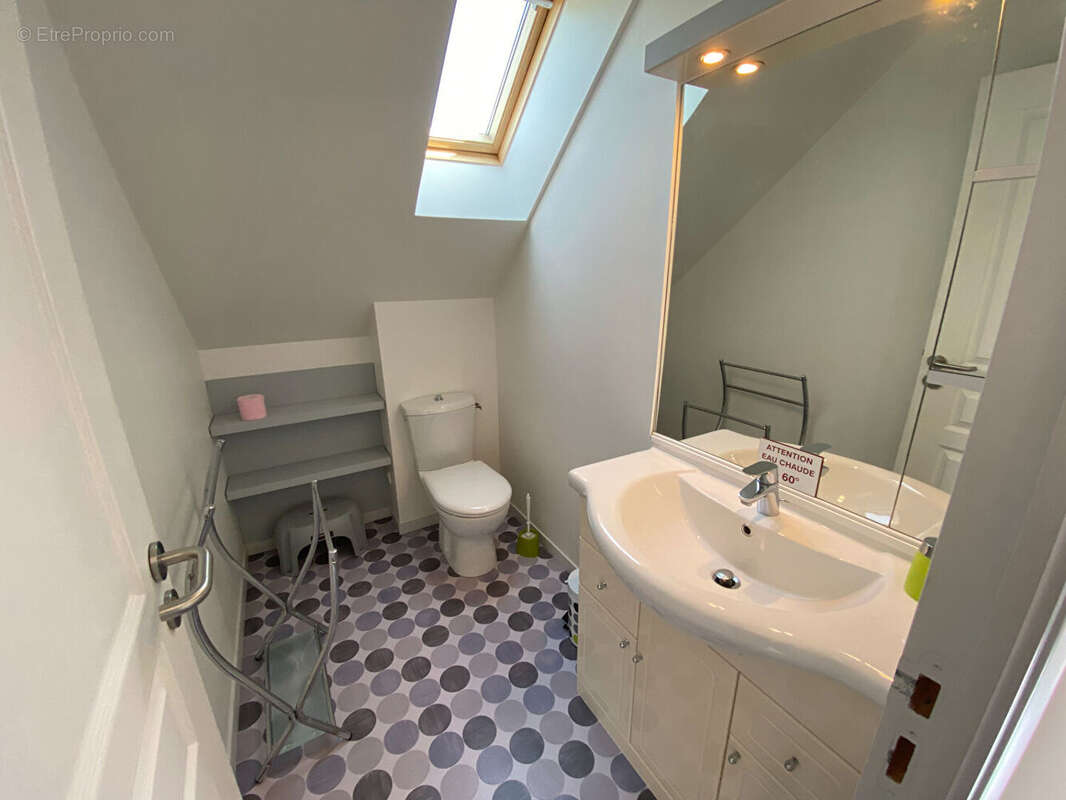 Maison à SAINT-GEORGES-D&#039;ELLE