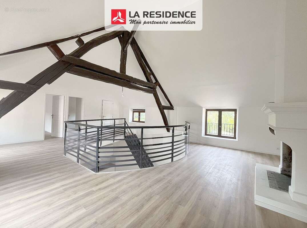 Maison 146 m² à La Queue-Les-Yvelines  - photo 6