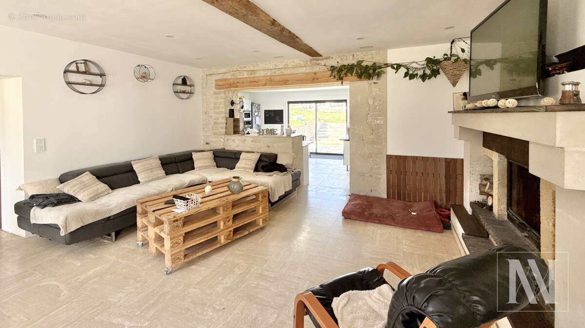 Maison à AUXON