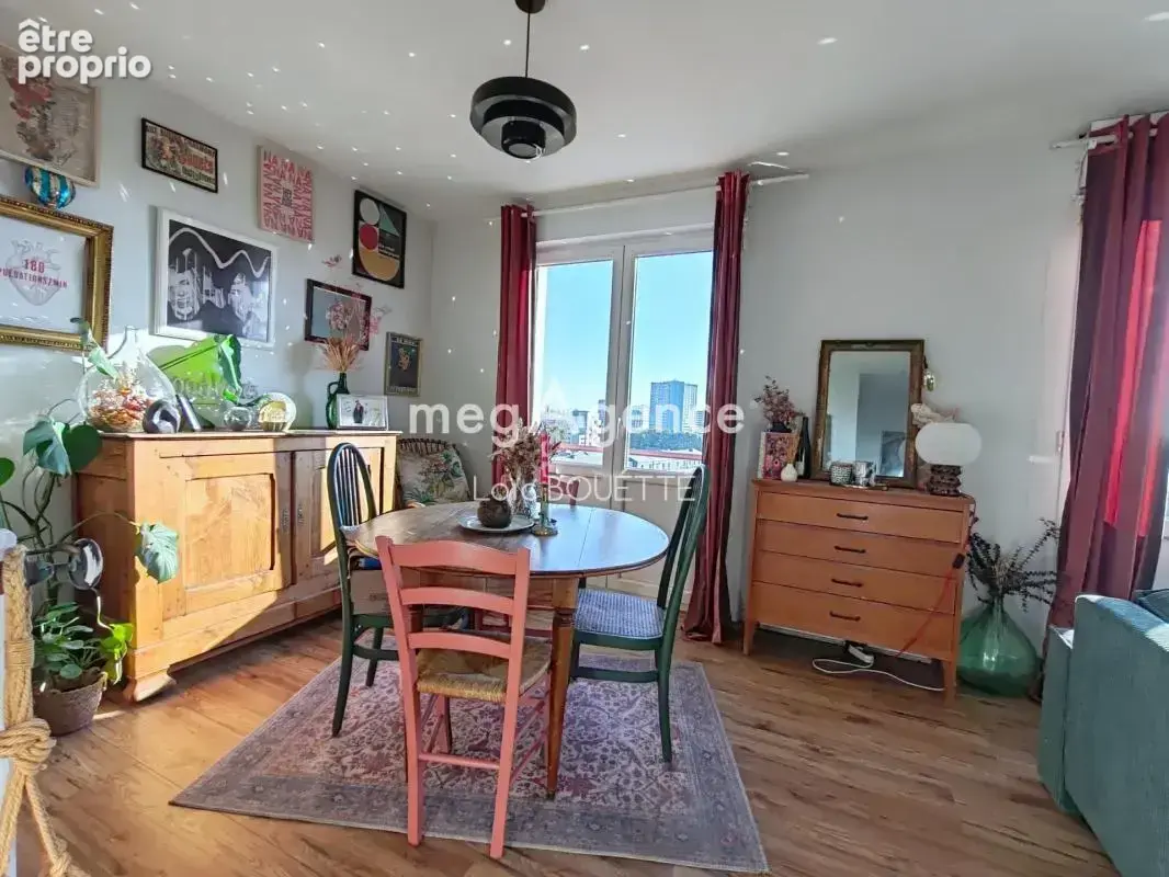 Coup de cœur assuré ! Appartement lumineux au dernier étage avec vue dégagée - photo 5