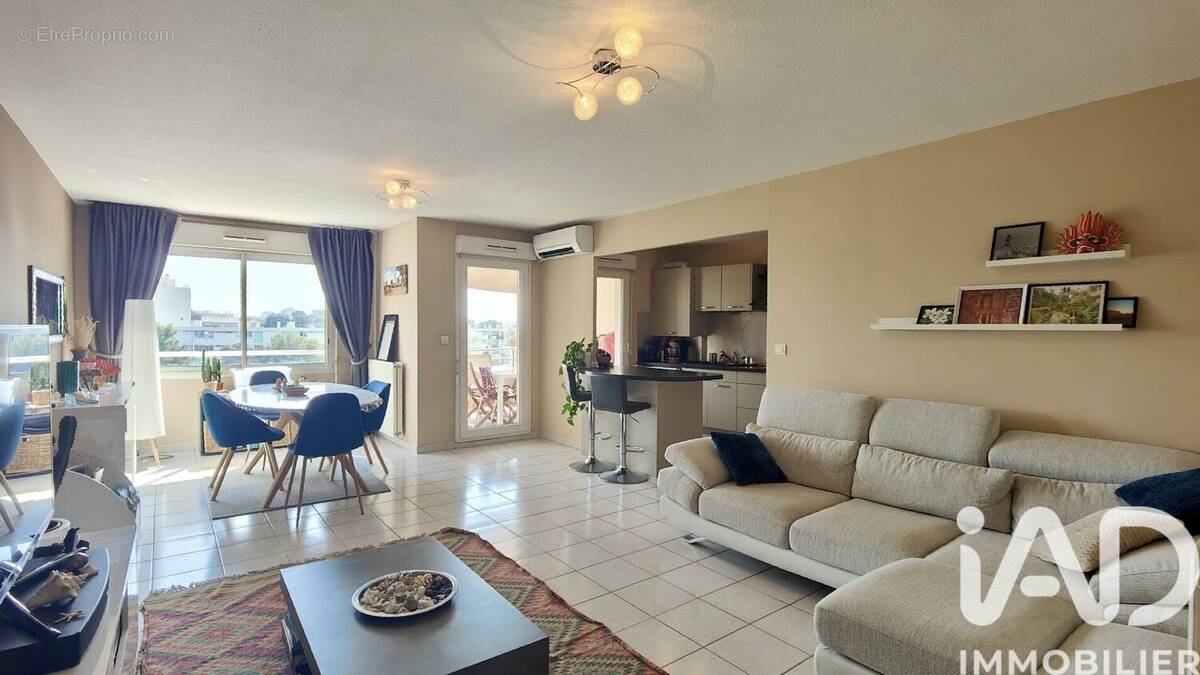 Photo 1 - Appartement à MARSEILLE-10E