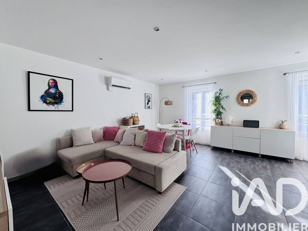 Photo 1 - Appartement à LA CRAU