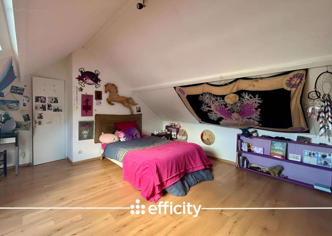 Maison à LA CHAPELLE-SUR-ERDRE