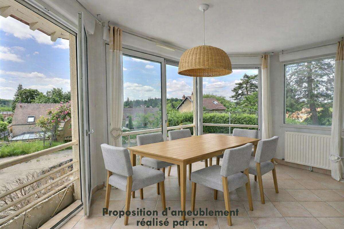 Maison à MONTFORT-L'AMAURY