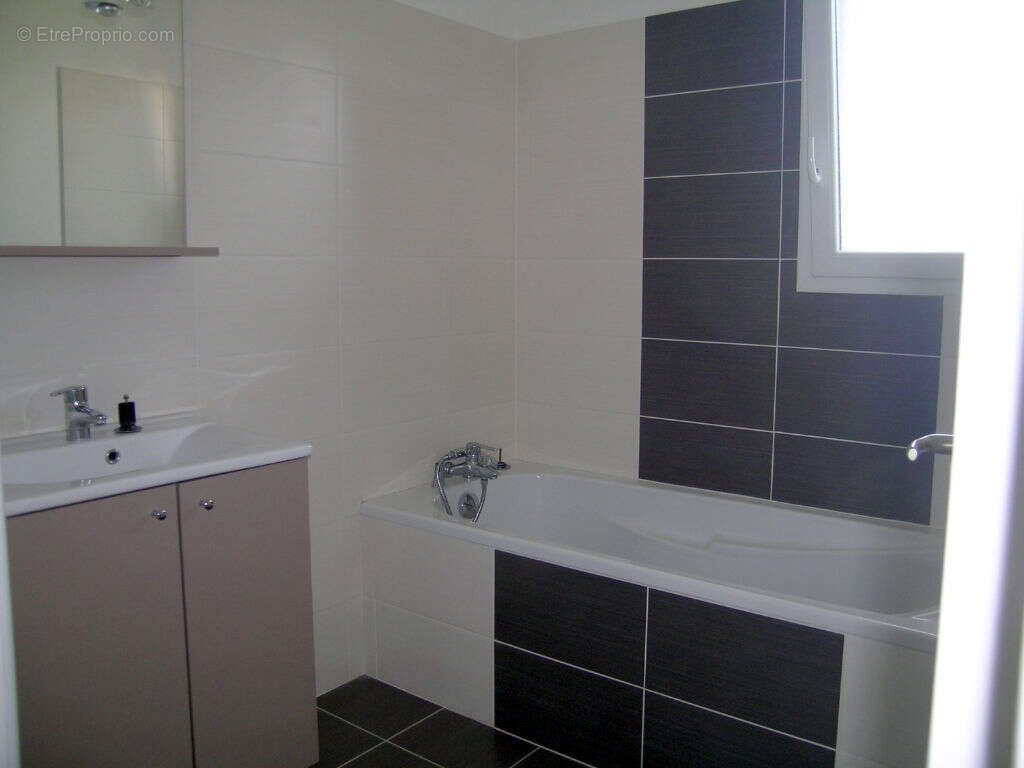 Maison à LE RELECQ-KERHUON