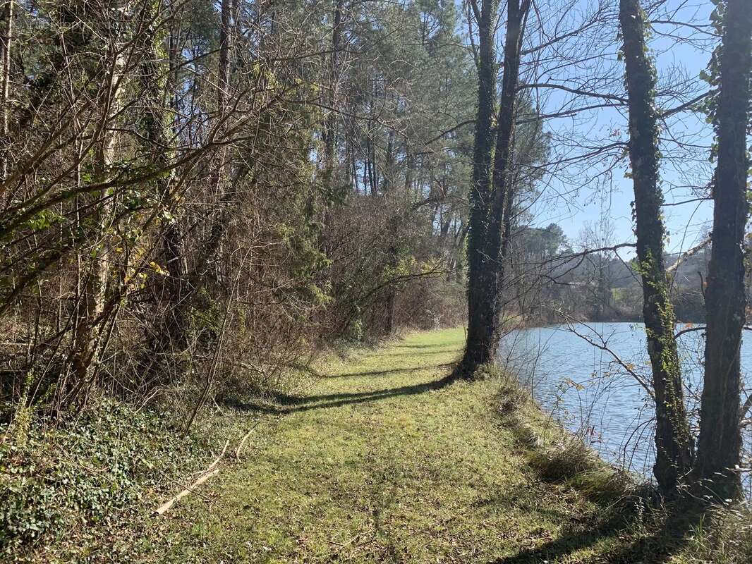 Maison à SAINT-ASTIER
