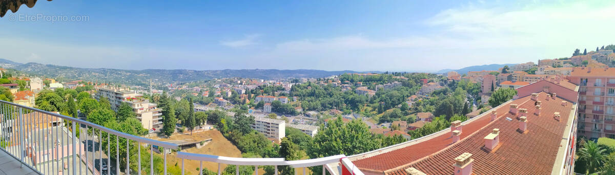 Appartement à GRASSE