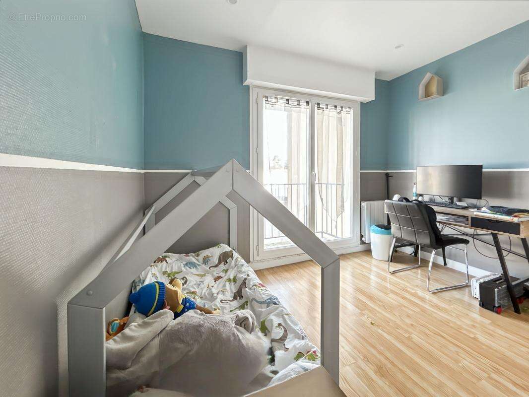 Maison familiale rénovée - Saran, rue des Mésanges - photo 9