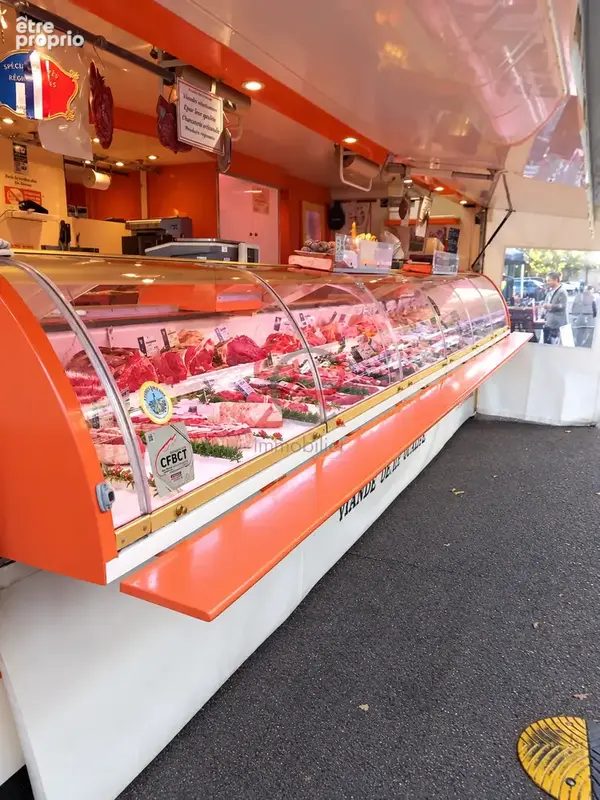 Photo Commerce à Chepniers au prix de 204 250€