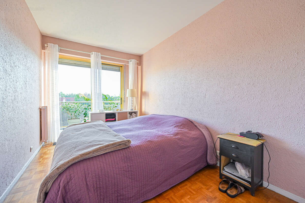 Appartement à SAINT-MAUR-DES-FOSSES