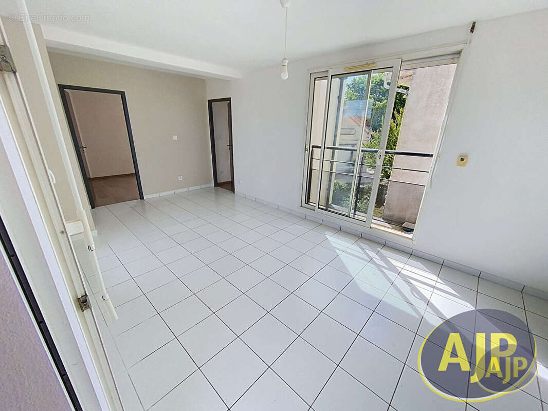 Appartement à LE BOUSCAT